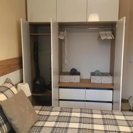 Апартамент Your Place Варна